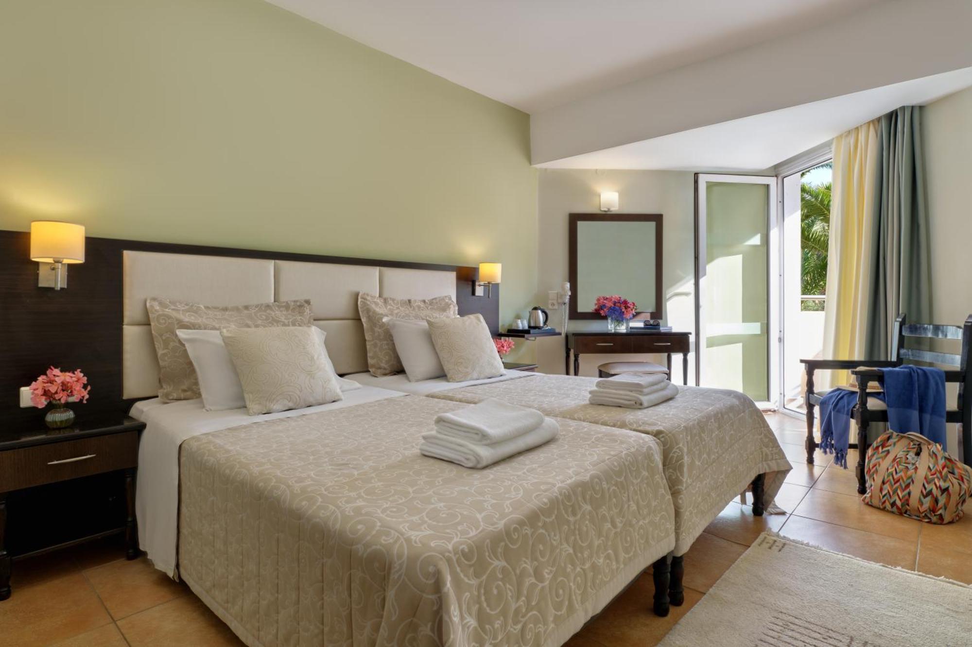 Aphrodite Hotel Mithimna Quarto foto